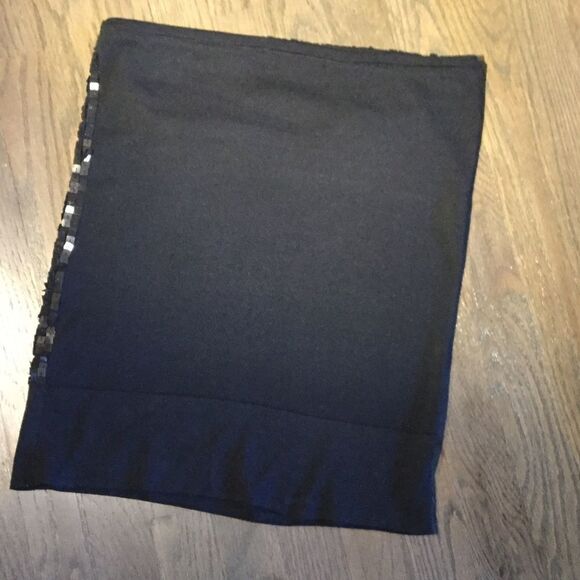 KNIT and Sequin Strapless Top - Picture 3 of 4